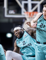 Rytas falls at the hands of its own Tubelis, Wolves recover with a blowout win against 7bet-Lietkabelis