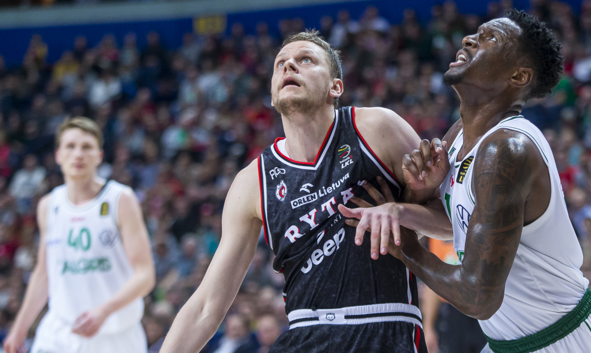 Zalgiris dominated in Vilnius and became the only unbeaten team