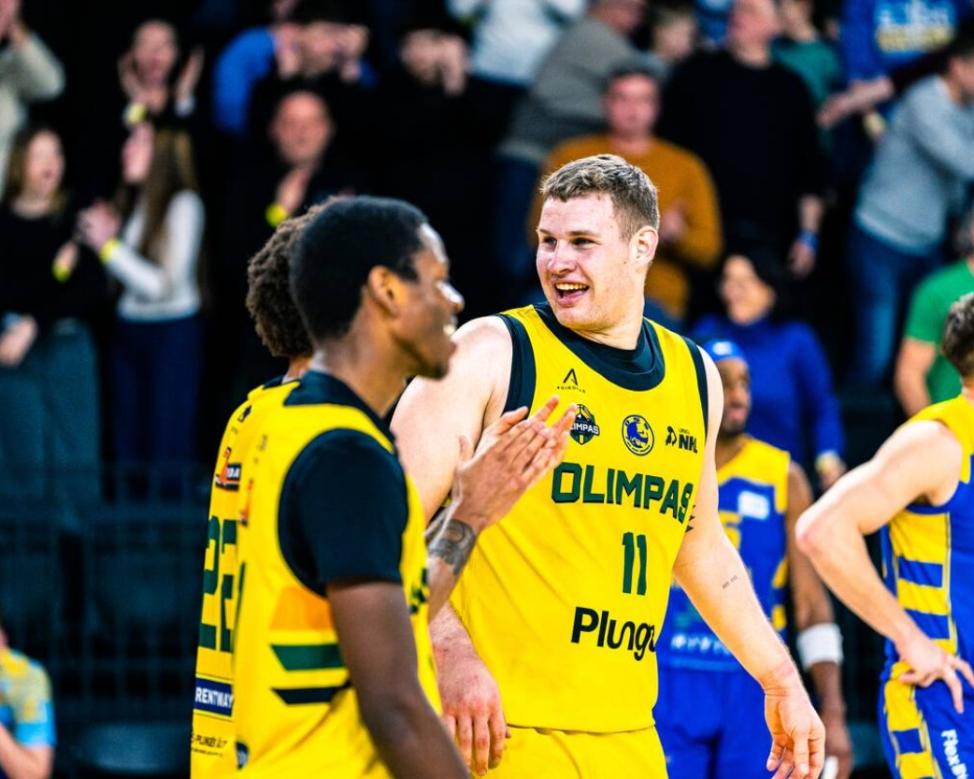 Jonavos komanda stiprina priekinę liniją